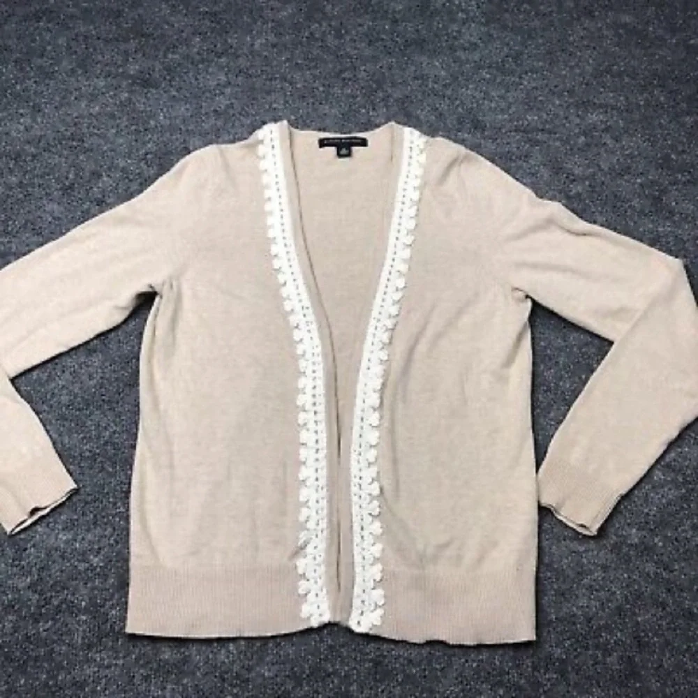 Banana Republic Tan Beige Cotton Knit Open Front Cardigan Lace Crochet Trim XS - Picture 1 of 14